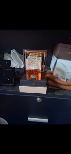 Customer photo review of Lattafa Khamrah Eau de Parfum Spray Unisex - 3.4 oz
