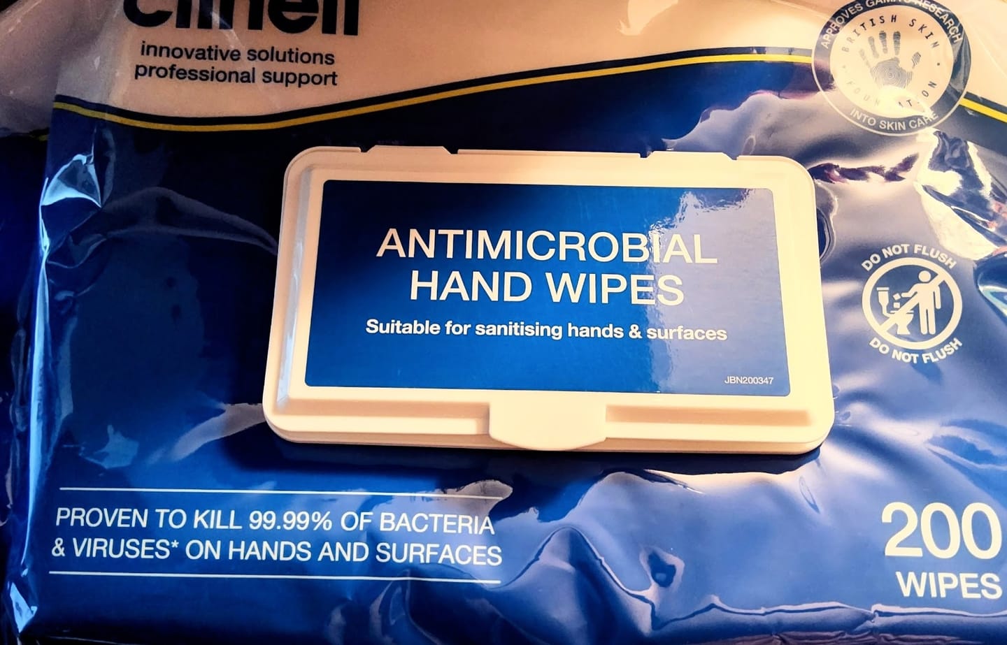 Customer photo review of Clinell Antibacterial Hand Wipes Pack of 200