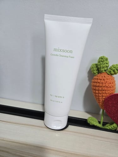 Customer photo review of Centella Cleansing Foam