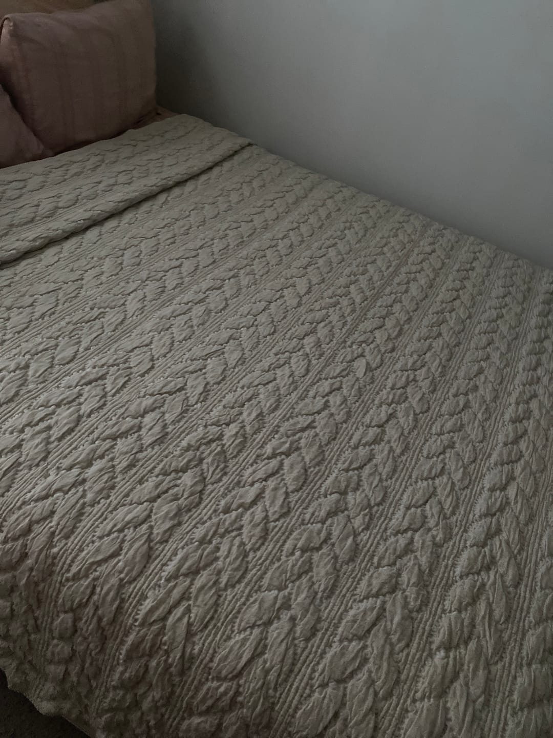 Customer photo review of Helen Çift Kişilik Yatak Örtüsü