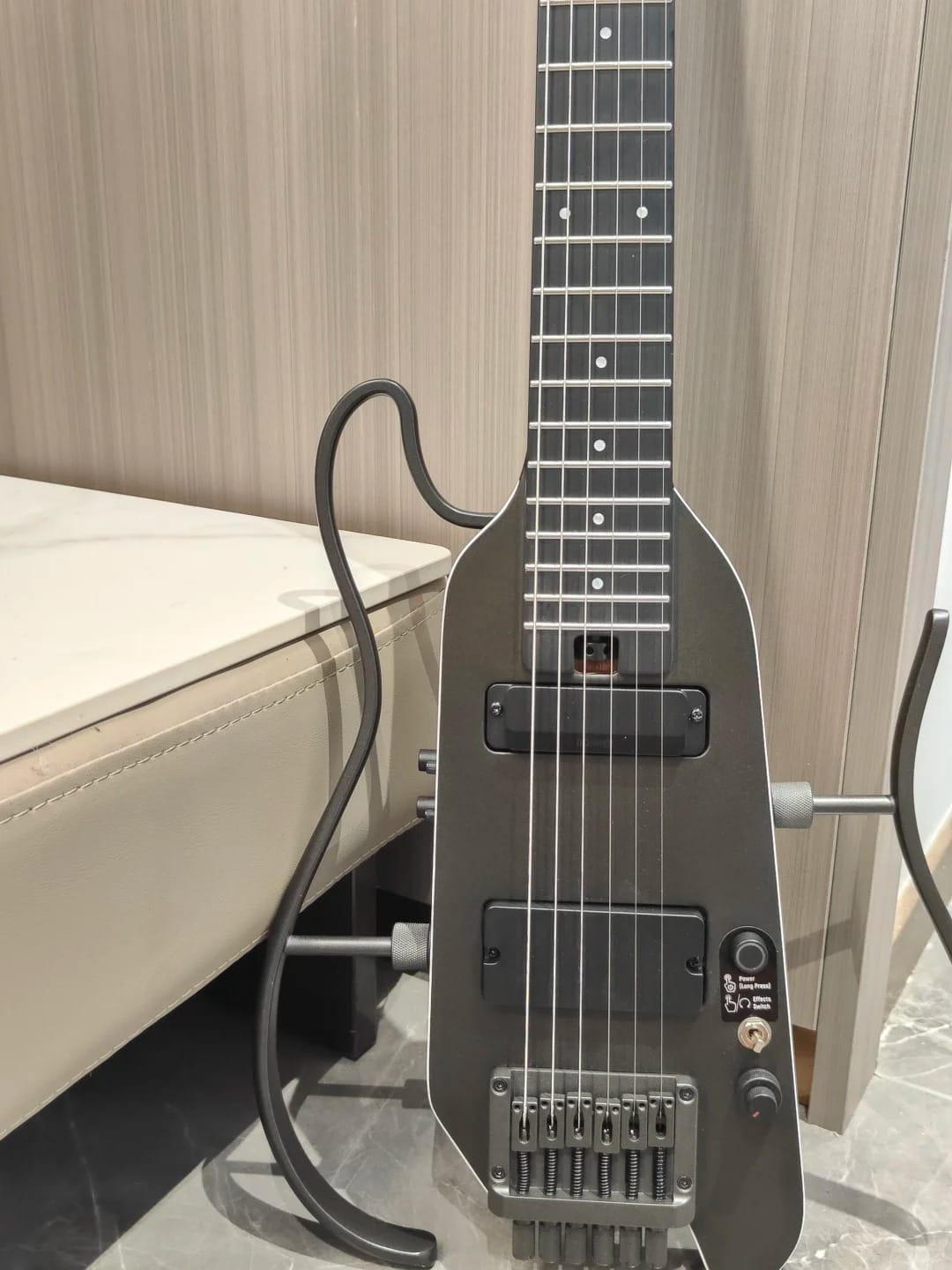 Customer photo review of Donner HUSH™ X PRO Guitare Électrique