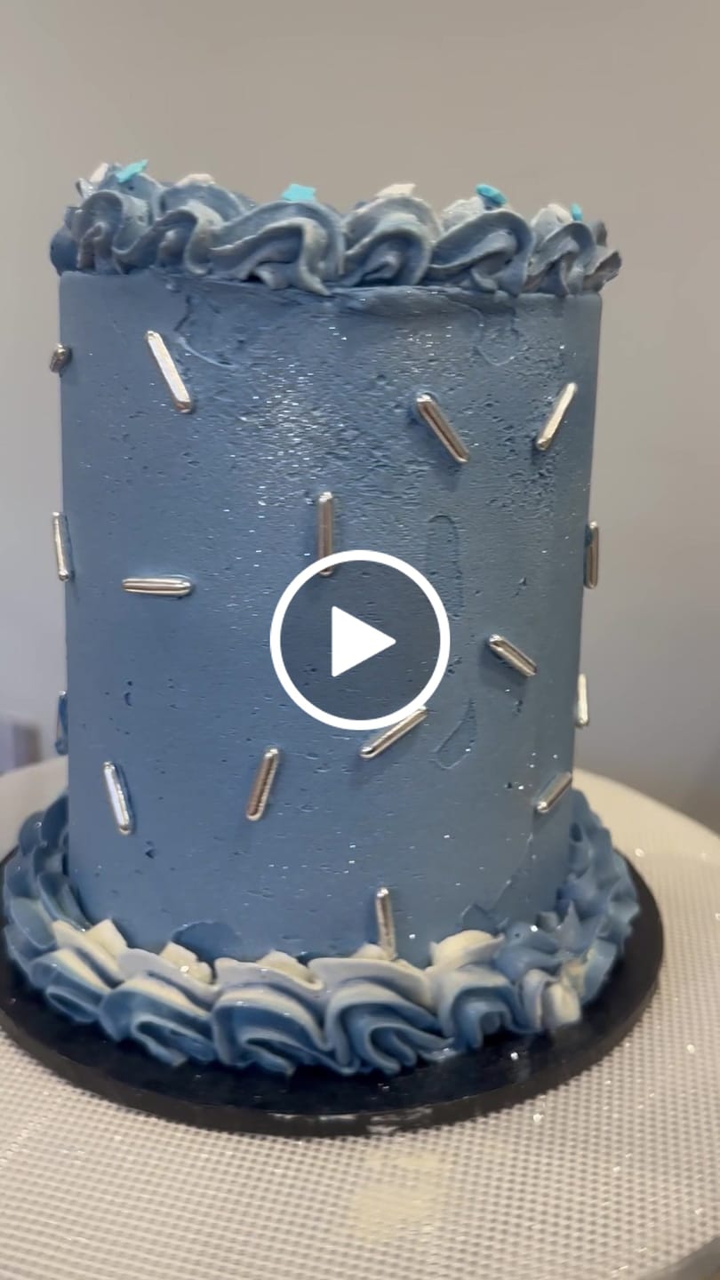 Customer video review of 12 cm Round Custom Edible Icing Image