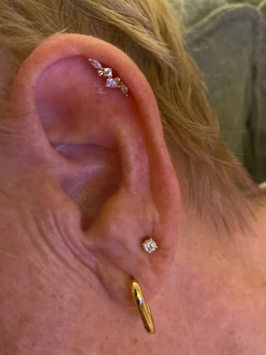 Customer photo review of Piercing Iseult