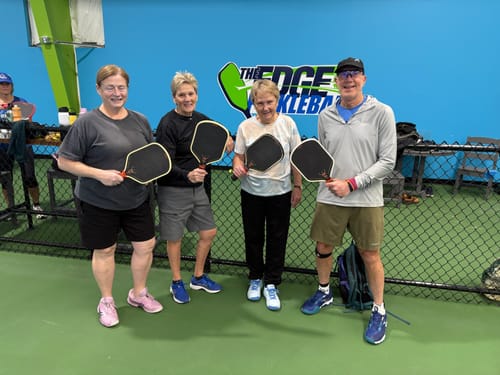 Customer photo review of The Loco 16mm Pickleball Paddle- Hybrid