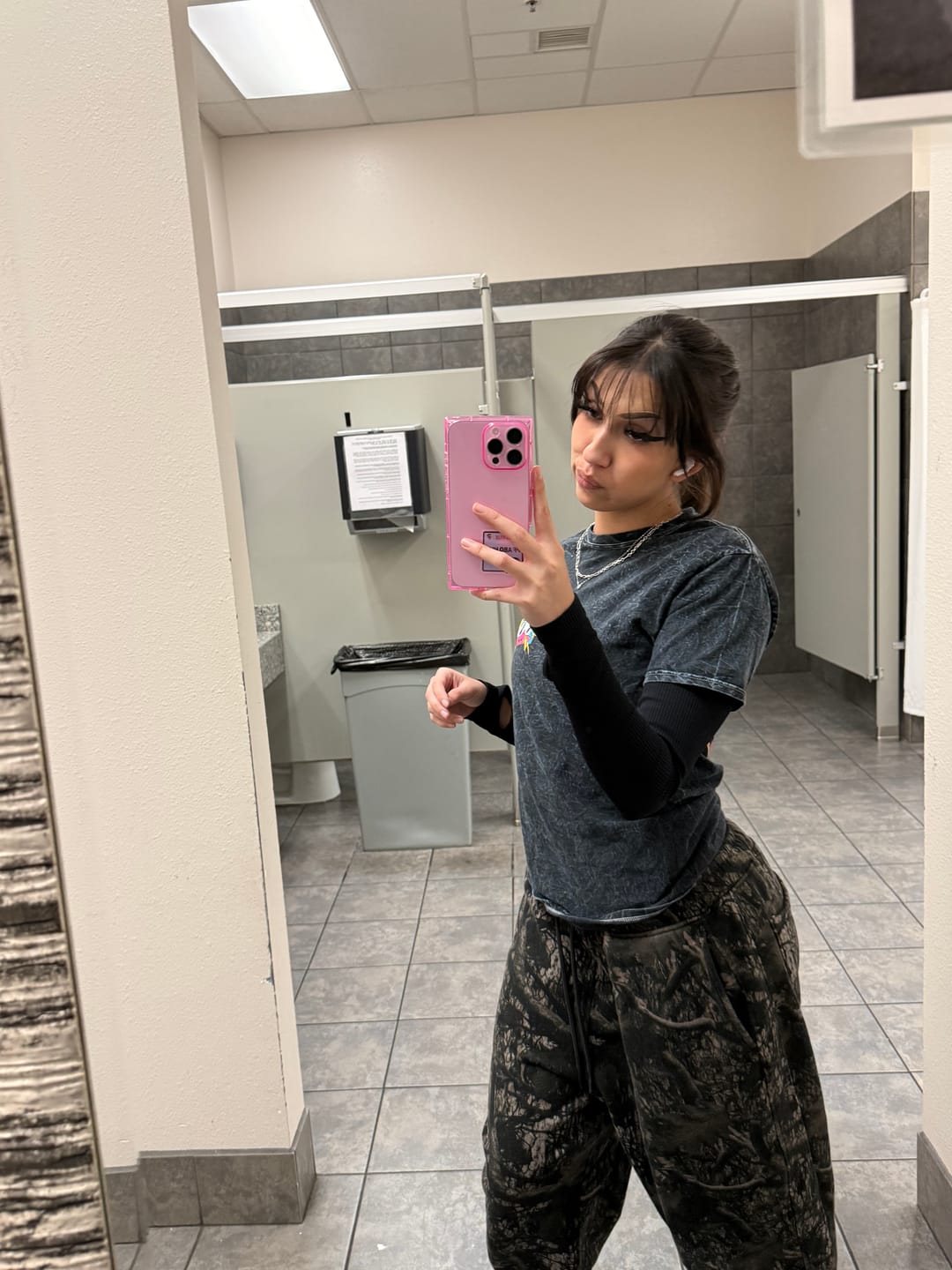 Customer photo review of 2011 - Anime Joggers
