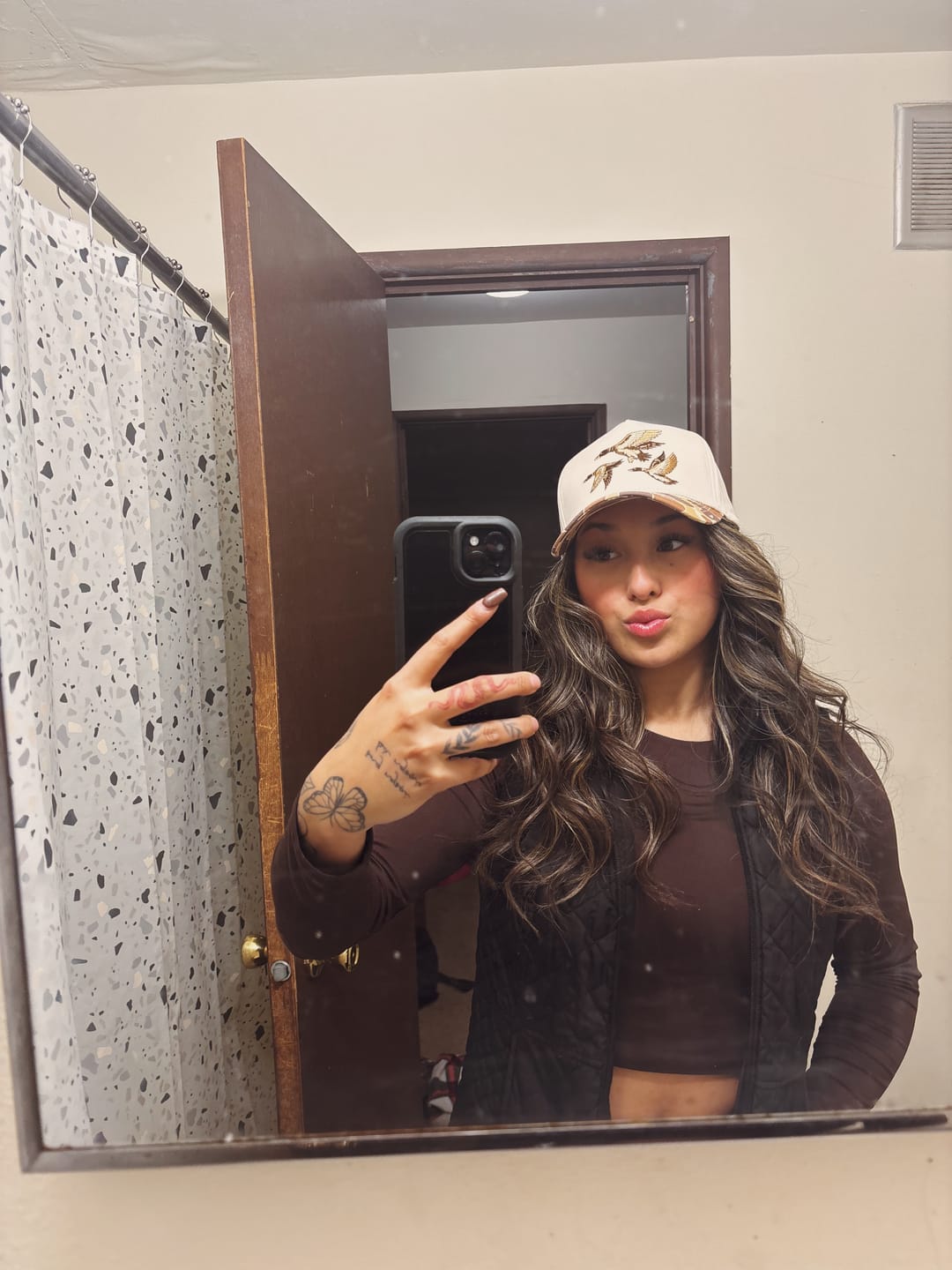 Customer photo review of Fly By SnapBack (Cream)