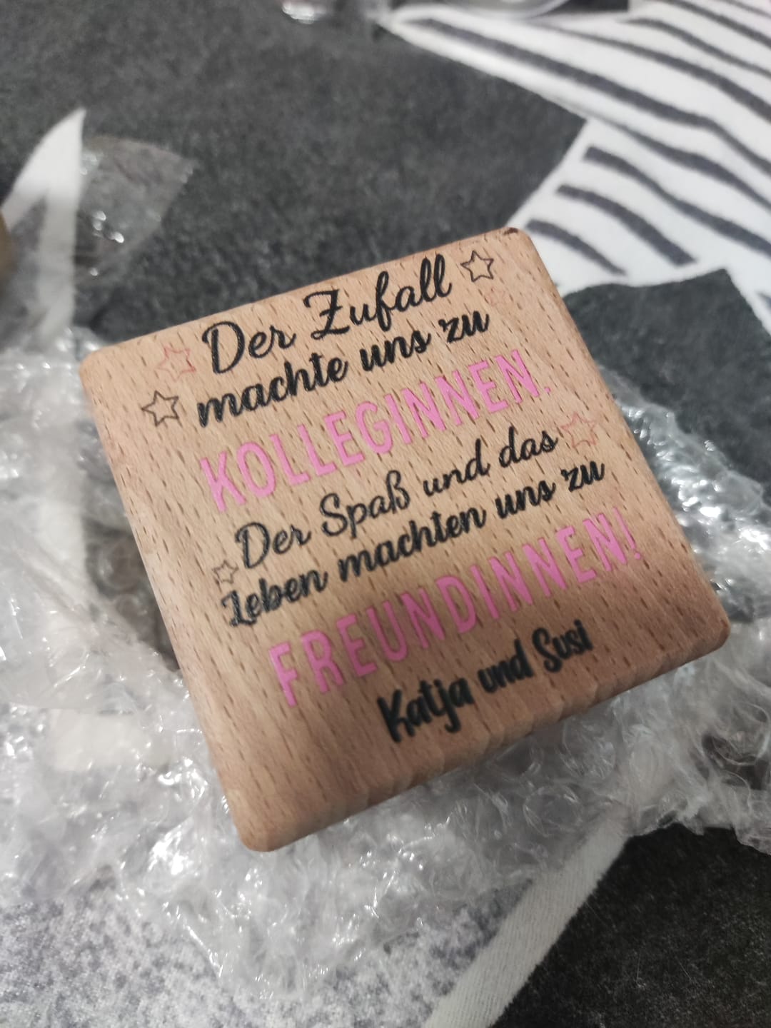 Customer photo review of Von der Kollegin zur Freundin - Personalisierter Kerzenwürfel