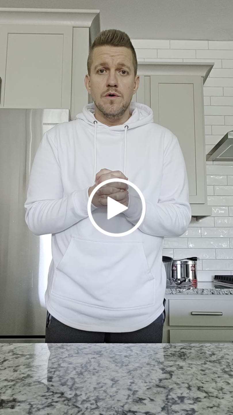 Customer video review of 021 ESSENTIAL DROP-CUT HOODIE