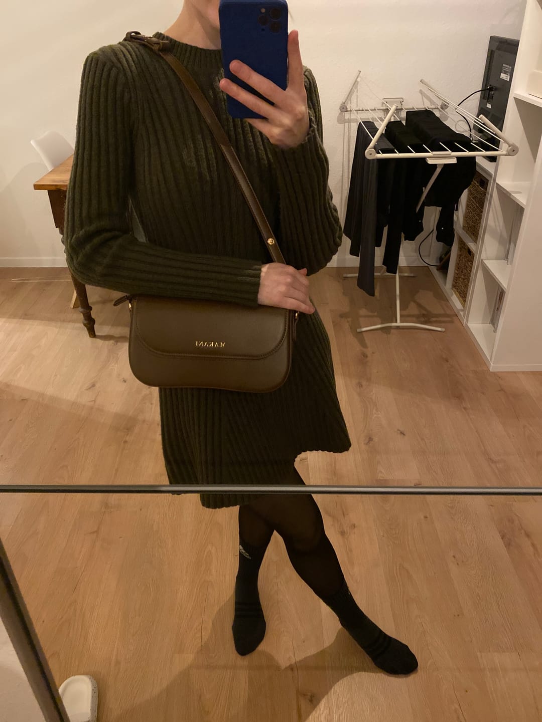 Customer photo review of CHLOIE - DARK BROWN