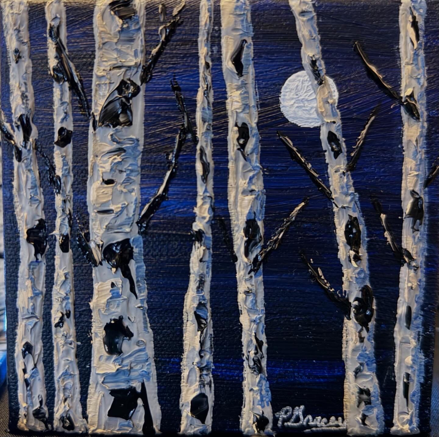 Customer photo review of Ultramarine Blue 16 oz | Thick & Creamy Acrylic Paints for Artists | DabblePaints™️