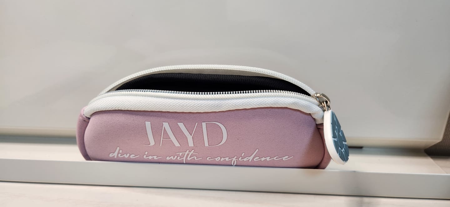 Customer photo review of JAYD Goggle Bag - Pink