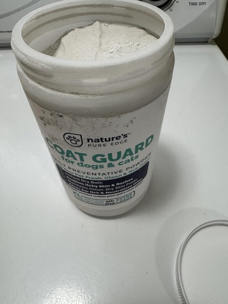 Customer photo review of Coat Guard Dry Shampoo for Dogs and Cats