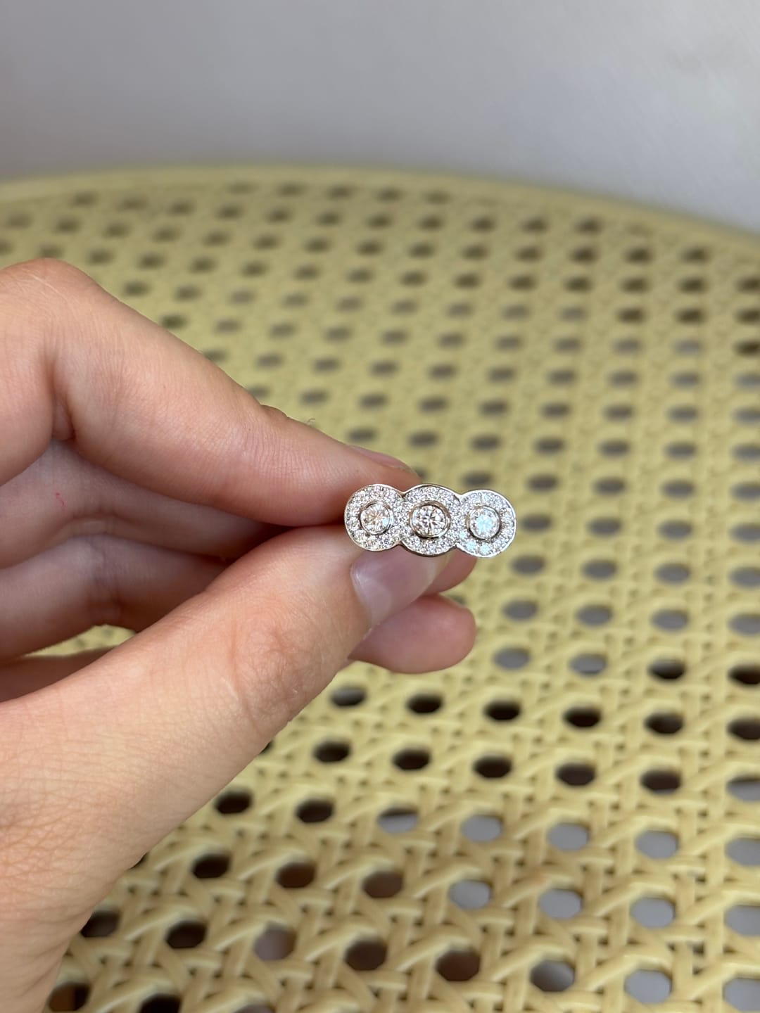 Customer photo review of Anillo Moissanita Royalty