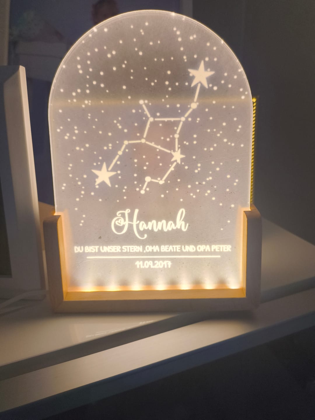 Customer photo review of Sternzeichen - Personalisierter LED Aufsteller für Kinder