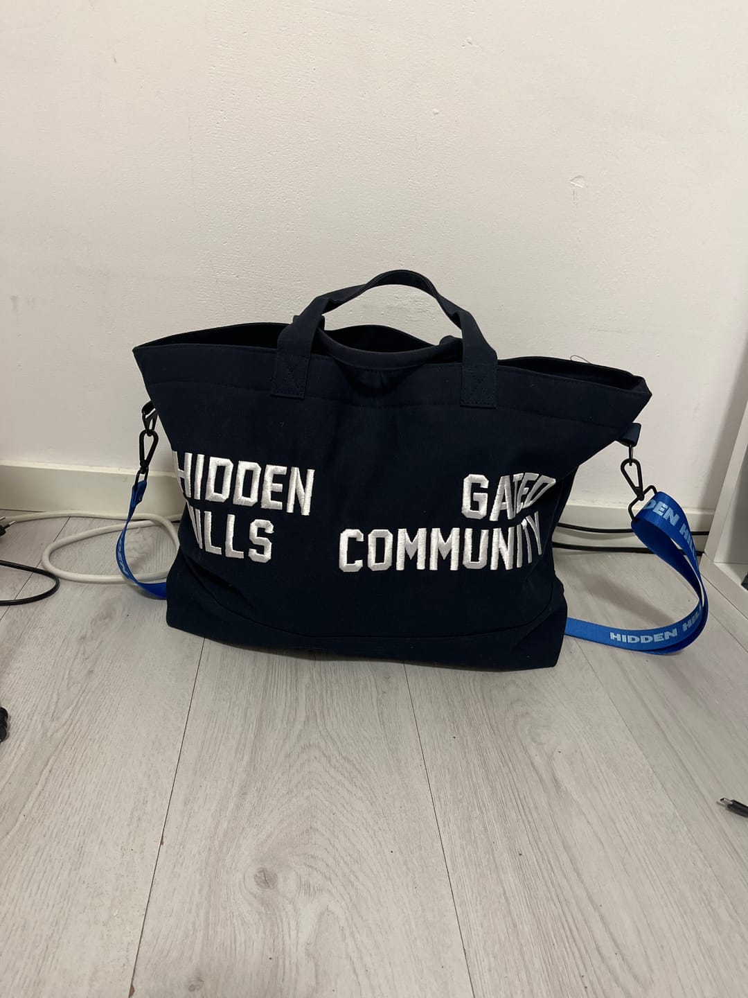 Customer photo review of GATED COMMUNITY CANVAS SHOPPER BAG