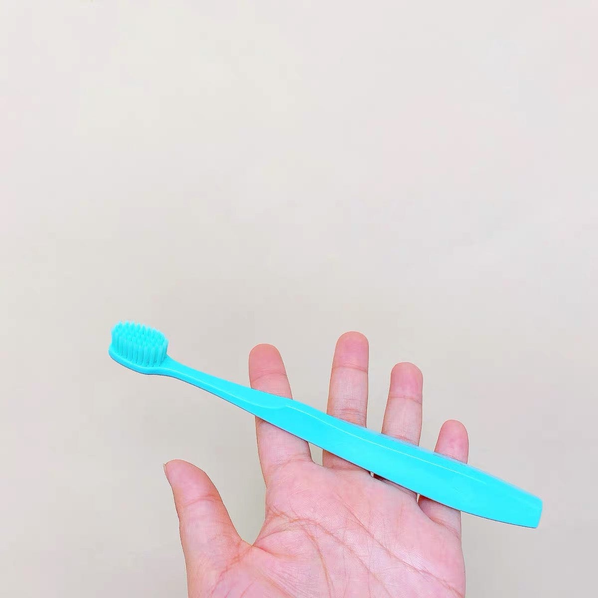 Customer photo review of Max Toothbrush • Extra Soft for Sensitive Gums • 4 Pack (Mint Green)