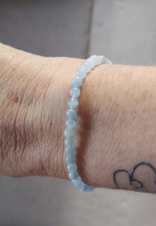 Customer photo review of Bracelet Fin en Pierres Naturelles de 4mm
