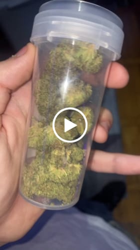 Customer video review of BANANA RUNTZ THCA FLOWER