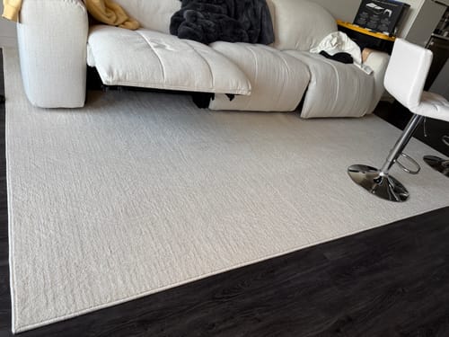 Customer photo review of White Area Rug – Waterproof & Stain-Resistant