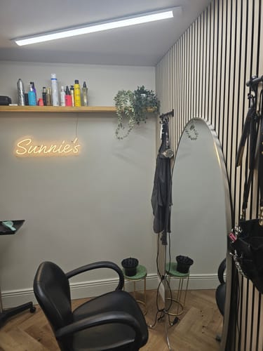 Customer photo review of Custom Neon: Sunnie's