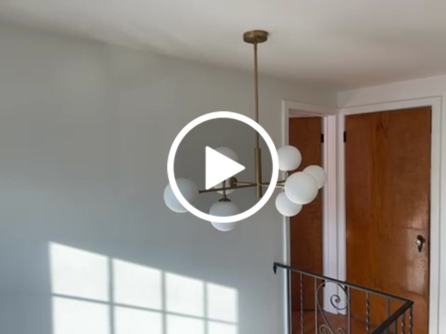 Customer video review of 8-Light Linear Sputnik Frosted Glass Globe Chandelier