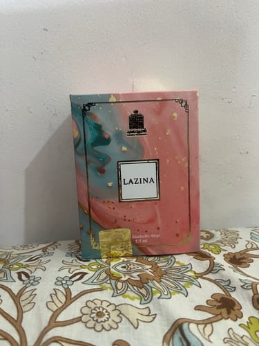 Customer photo review of Lazina Luxury Attar Perfume 5.5 ML