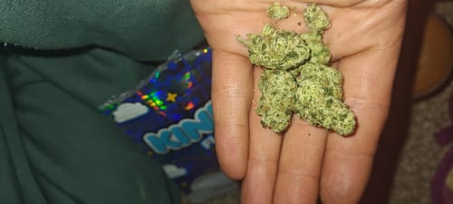 Customer photo review of Boutique Exotics - Black Magic - 4 Grams - Hybrid