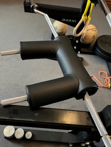 Customer's black Heavy Duty Pad installed on a Riot Olympic Safety Squat Bar.