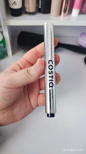 Customer photo review of COSTIQ® EXTREME LIP PLUMPER