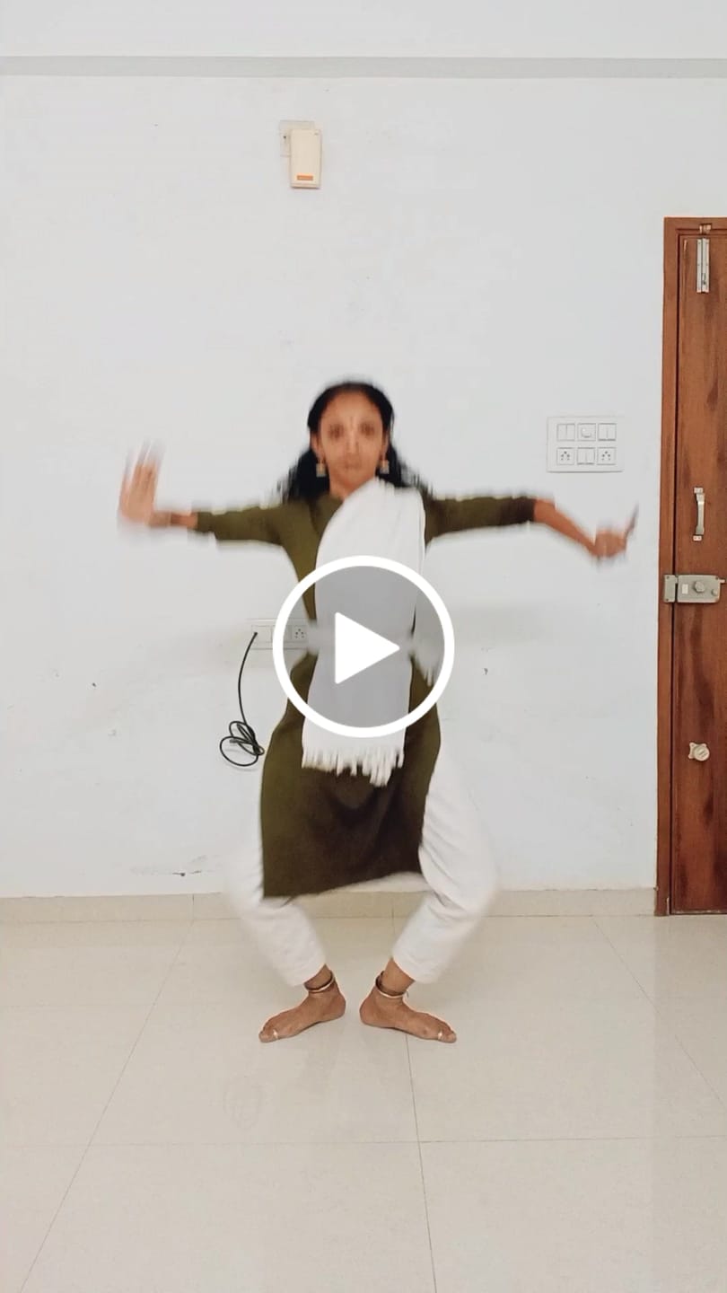 Customer video review of Women Olive Green Airy Linen Long Kurta