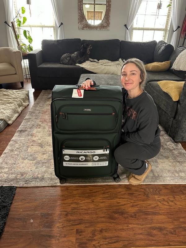 Customer photo review of Montecito 3.0 Softside Large Check-In Expandable Spinner