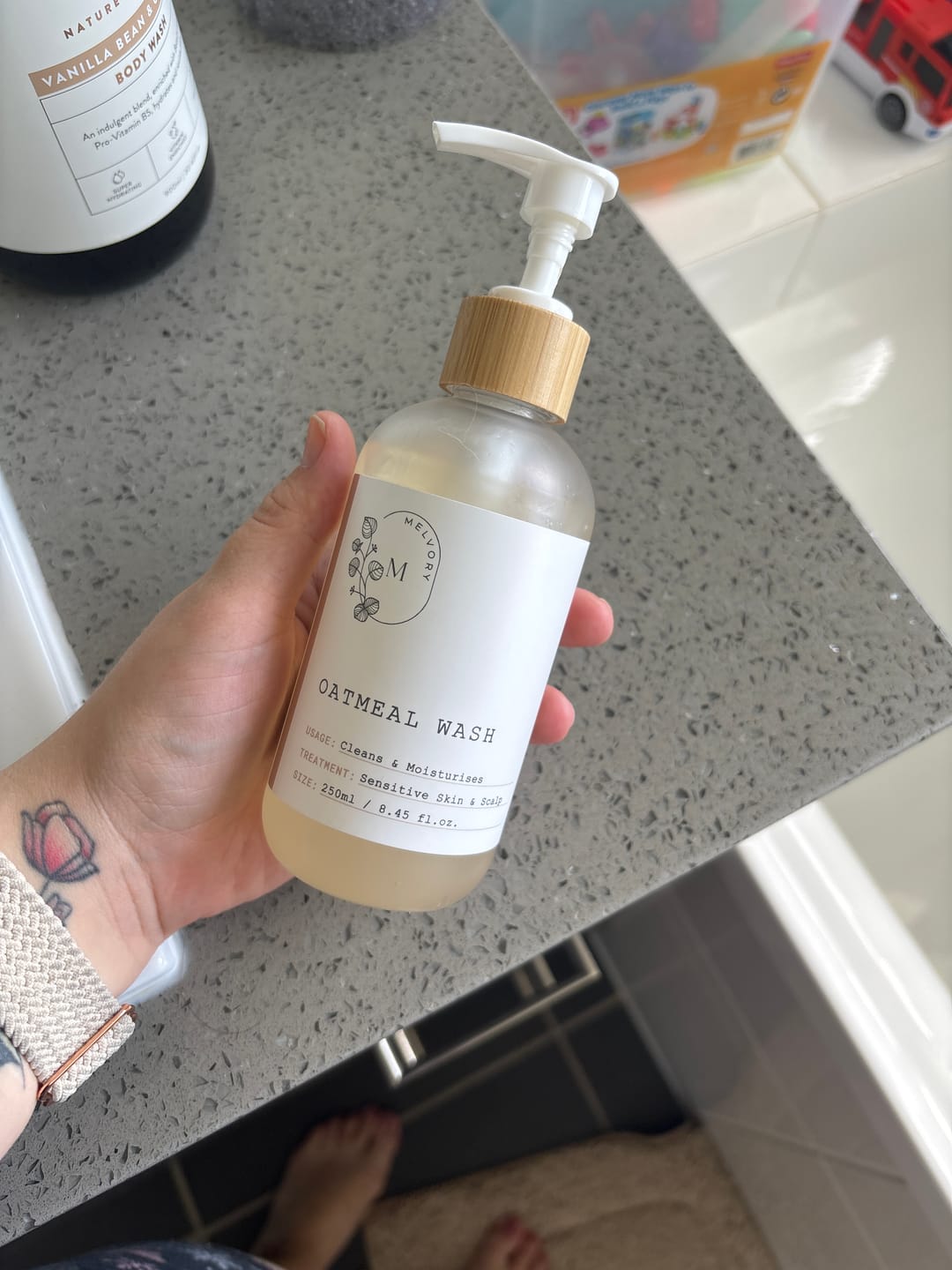 Customer photo review of Oatmeal Wash + Refill Set