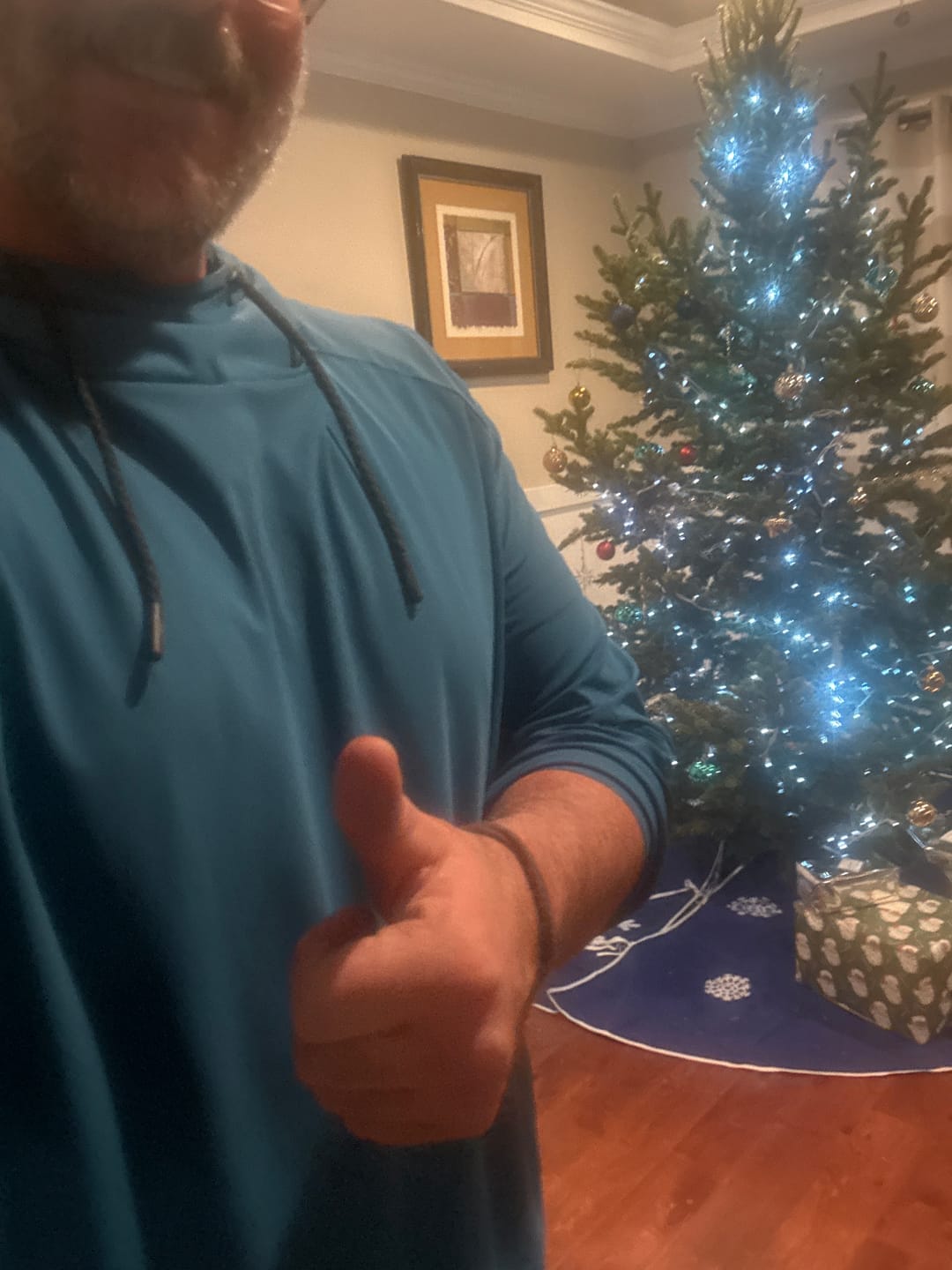 Customer photo review of Lightweight Hoodies |Premium Quality, Soft Fabric for Ultimate Comfort