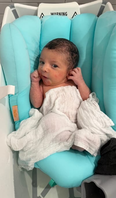 Customer photo review of Bleue Bebe's Sink Bather