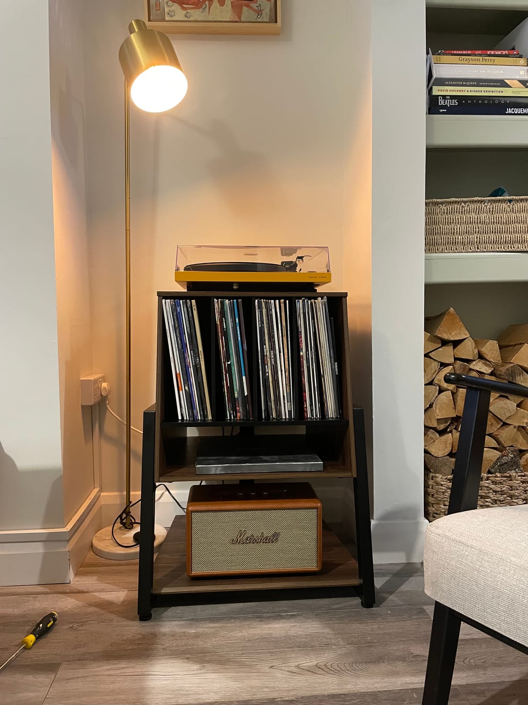 Customer photo review of Eiffel RS Record Player Stand