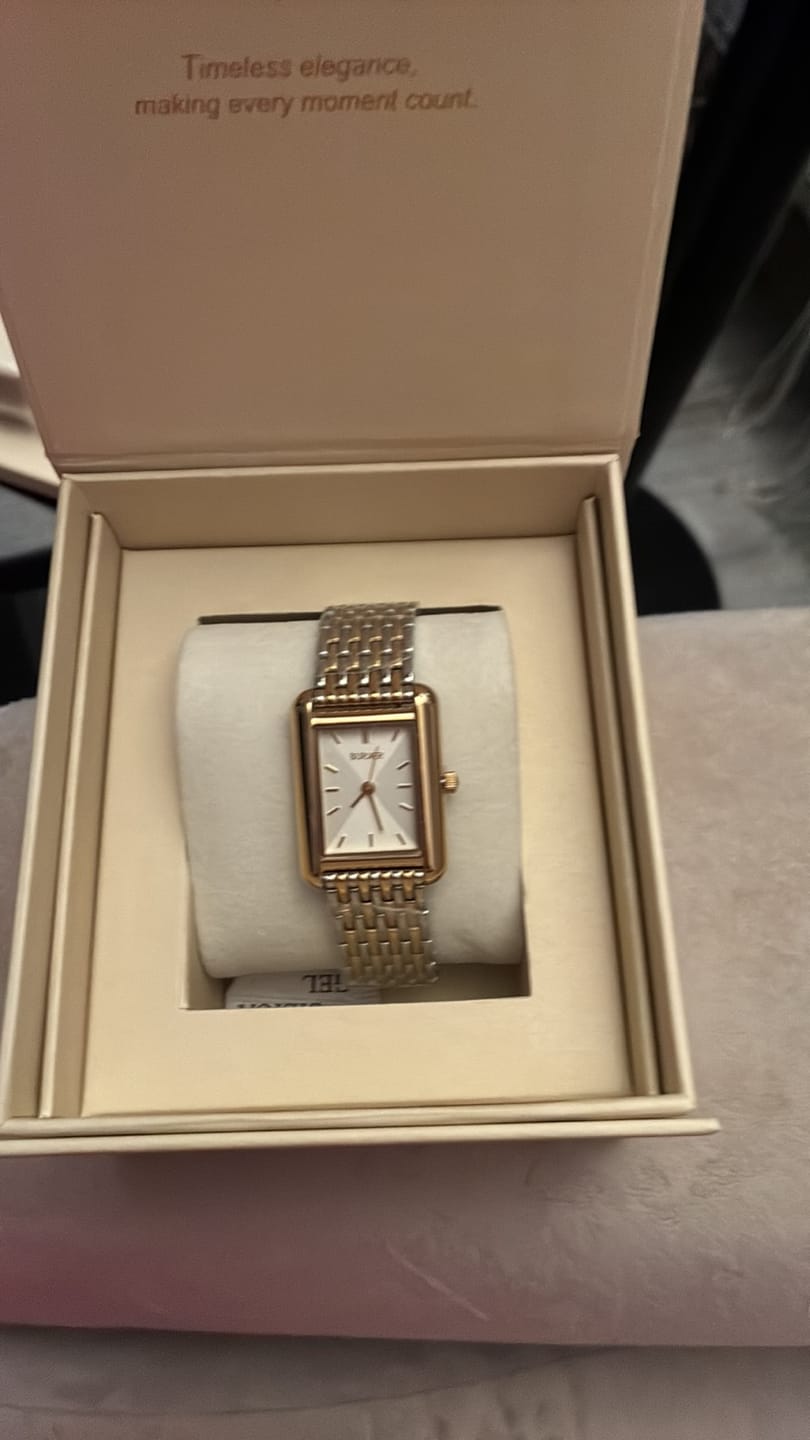 Customer photo review of Eternity Gold Bracelet