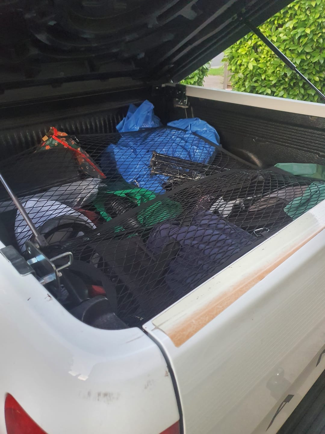 Customer photo review of LOCKEDOWN™ Heavy Duty Elastic Cargo Net