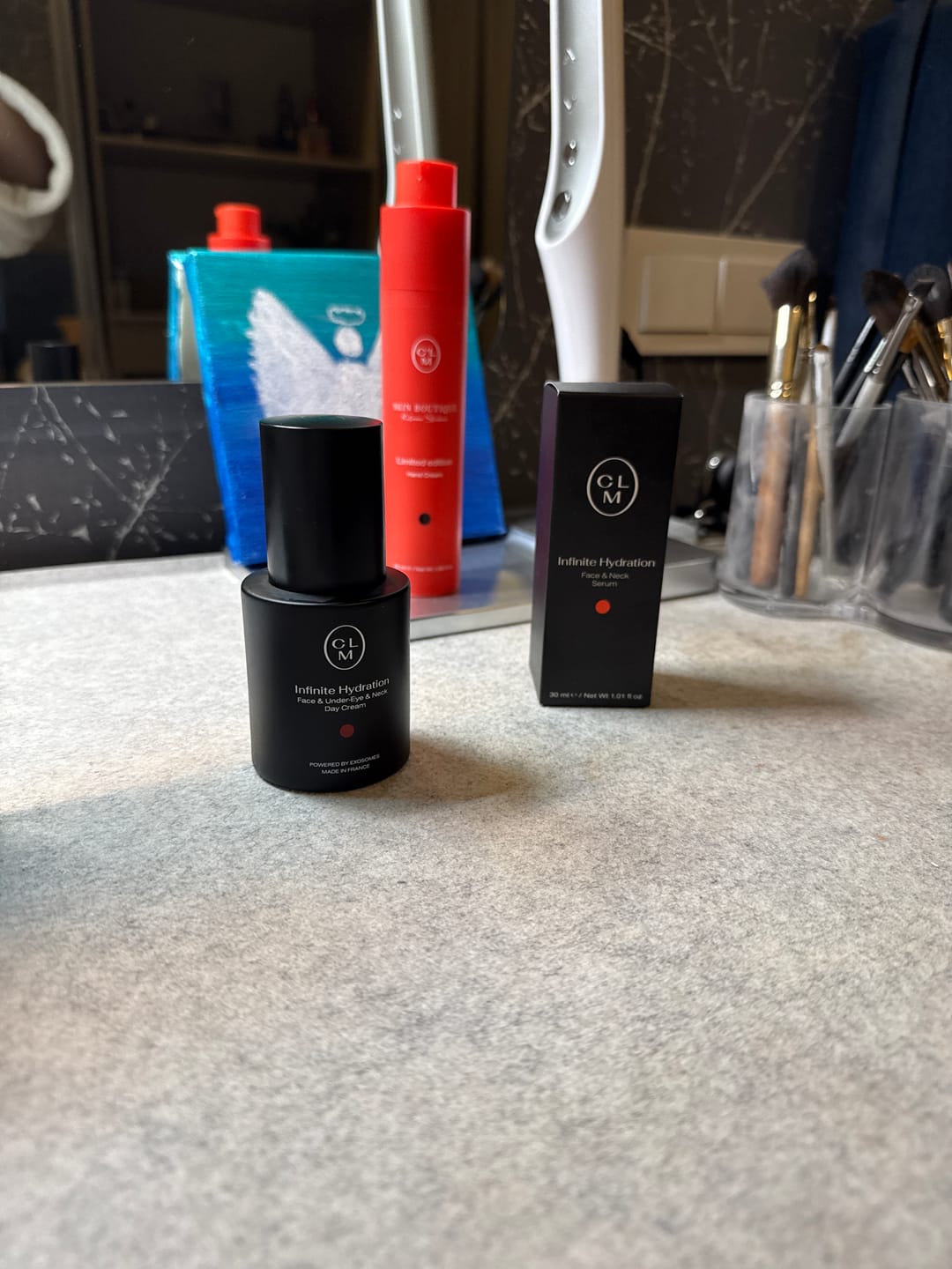 Customer photo review of Drėkinantis dieninis veido, paakių ir kaklo kremas 50ml