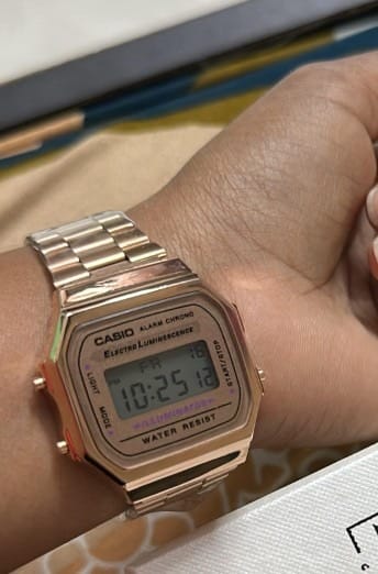 Customer photo review of Casio Vintage A168 Unisex (Digital Watch)
