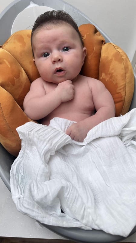 Customer photo review of Bleue Bebe's Sink Bather