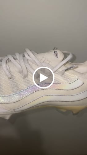 Customer video review of Vapor 16 Air max 95 FG - Full White