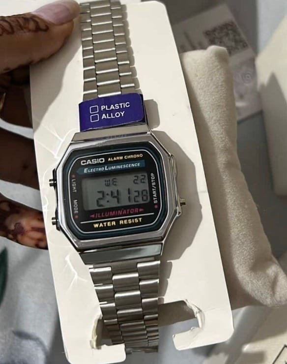 Customer photo review of Casio Vintage A168 Unisex (Digital Watch)