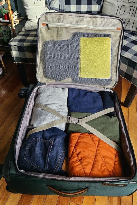 Customer photo review of Montecito 3.0 Softside Medium Check-In Expandable Spinner