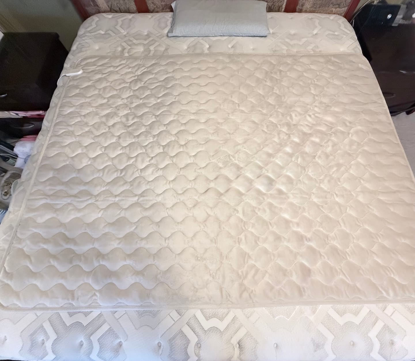 Customer photo review of Heated Mattress Pad, EMF-Free