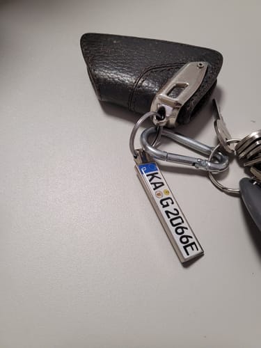 Customer photo review of Kennzeichen Schlüsselanhänger Mini Nummernschild Metall