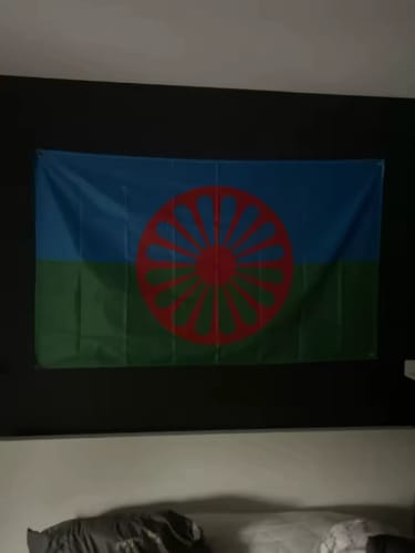 Customer photo review of Drapeau Gitan Officiel