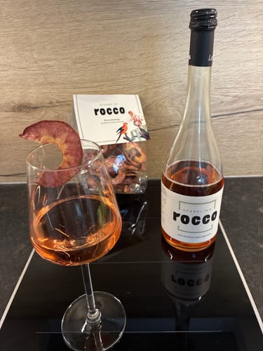 Customer photo review of Sparkling Rocco 750 ml