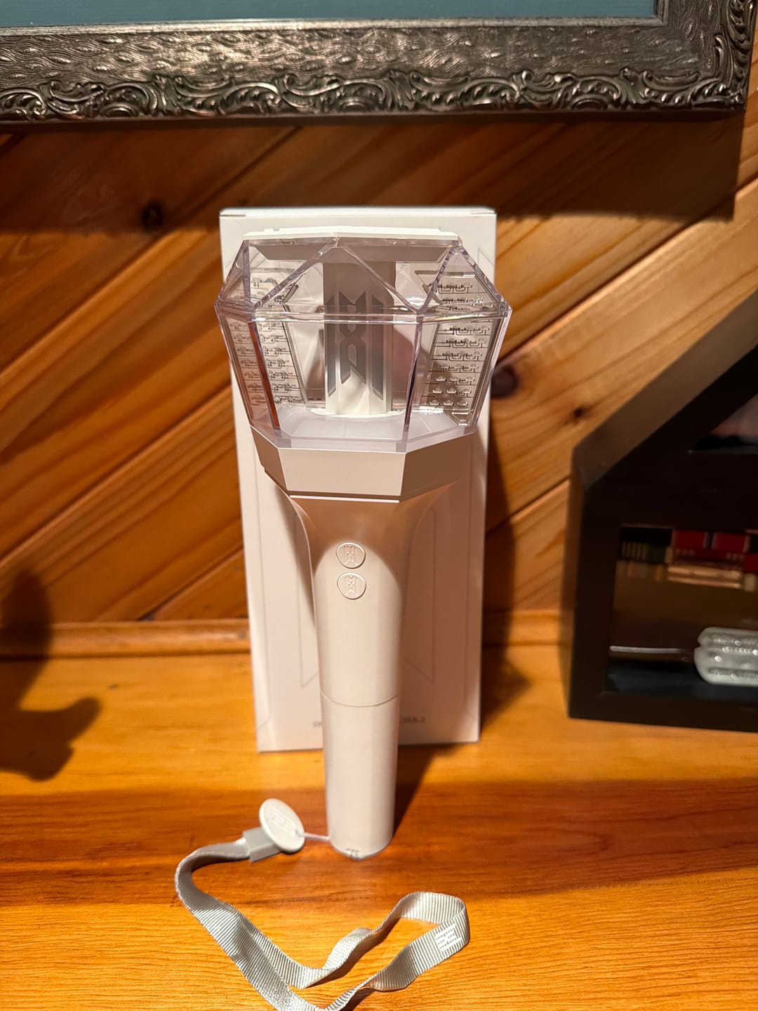 Customer photo review of MONSTA X - OFFICIAL LIGHT STICK VER.3