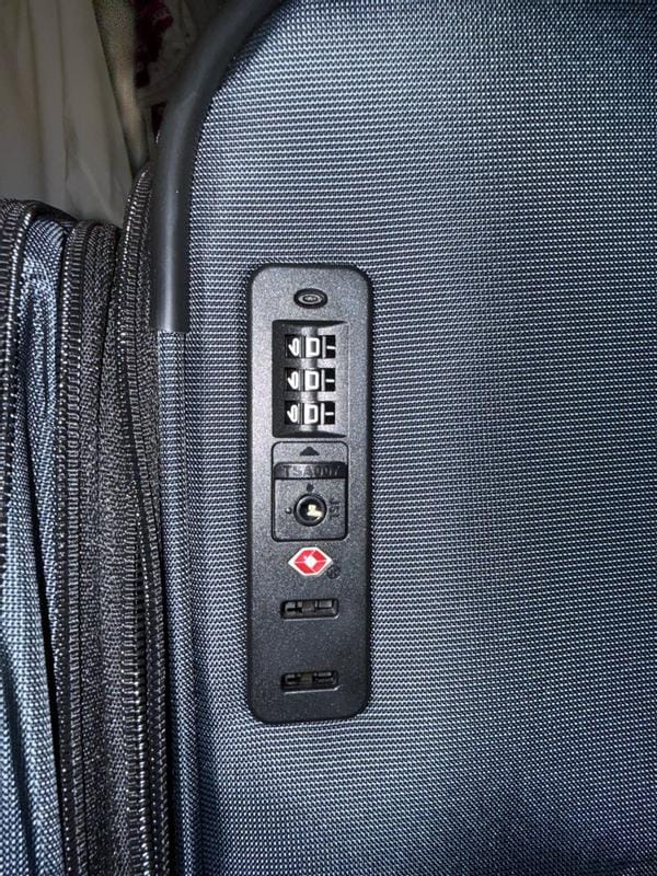 Customer photo review of Montecito 3.0 Softside Medium Check-In Expandable Spinner