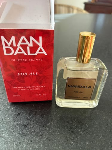 Customer photo review of Cherry Whisper - Inspirado en LOST CHERRY de TOM FORD 100ml-